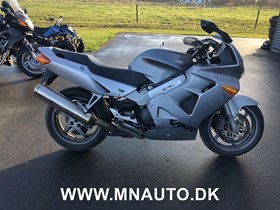 VFR 800