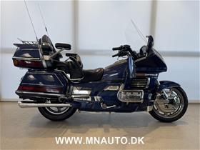 GL 1500 GOLD WING 