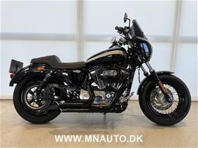 XL 1200 Custom Sportster
