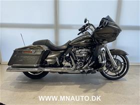 FLTRXS Road Glide Special