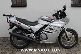 CB 500